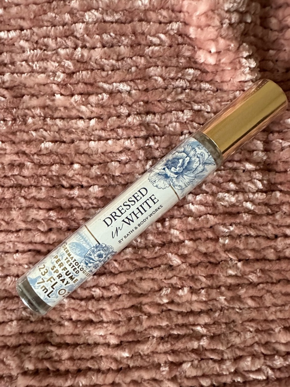 Bath & Body Works Dressed in White travel perfume